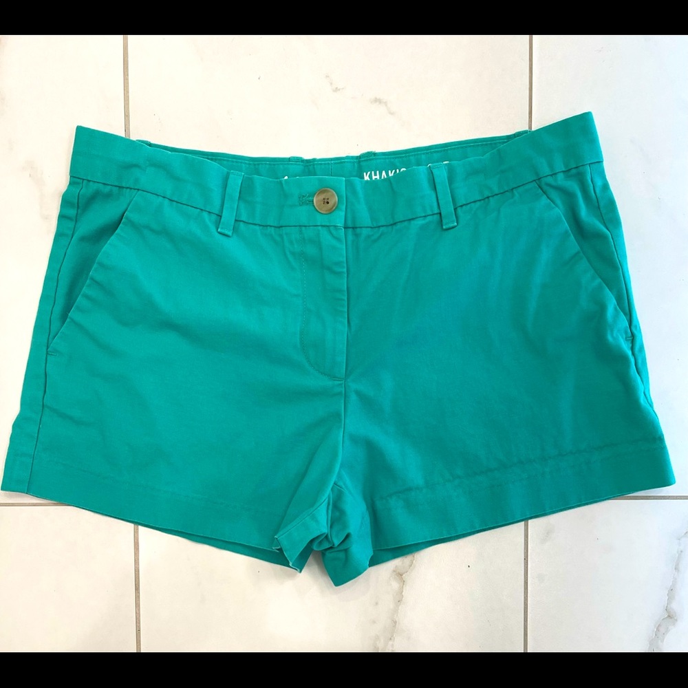 GAP summer short, flattering, Prettiest seaside green, Size 2